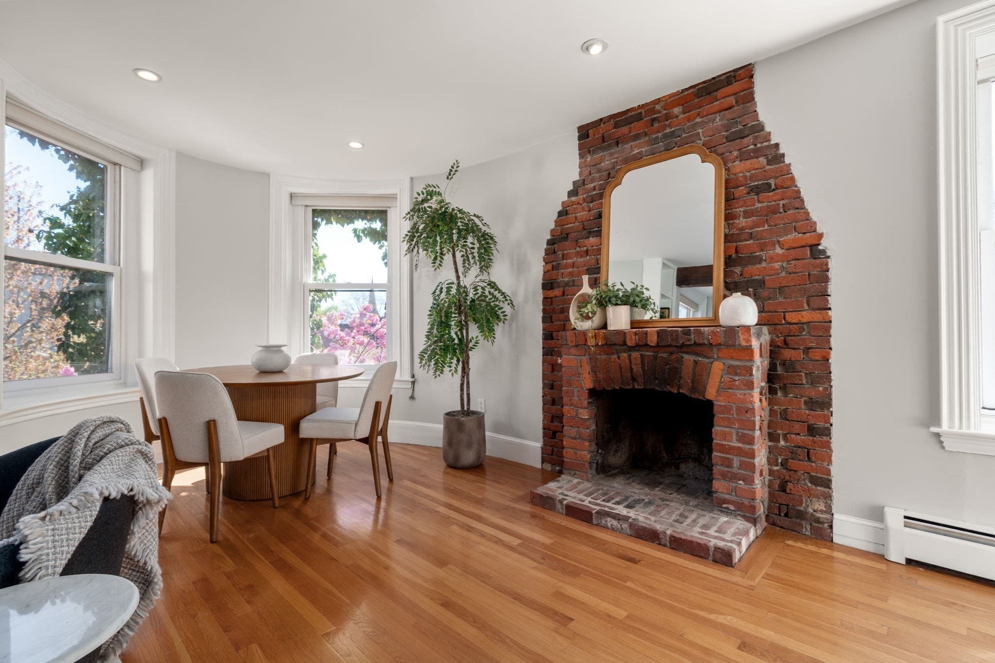 Condominium at 19 Albemarle St # 4, Boston MA 02115, photo 6 of 28