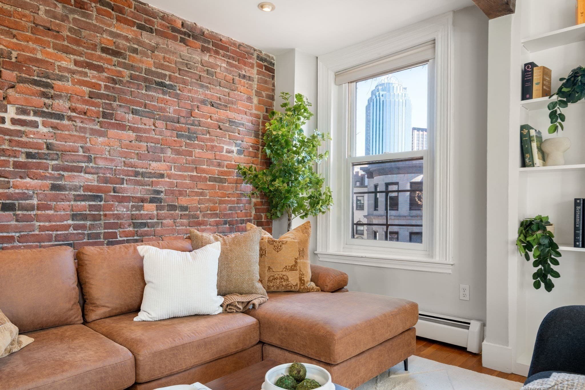 Condominium at 19 Albemarle St # 4, Boston MA 02115, photo 7 of 28