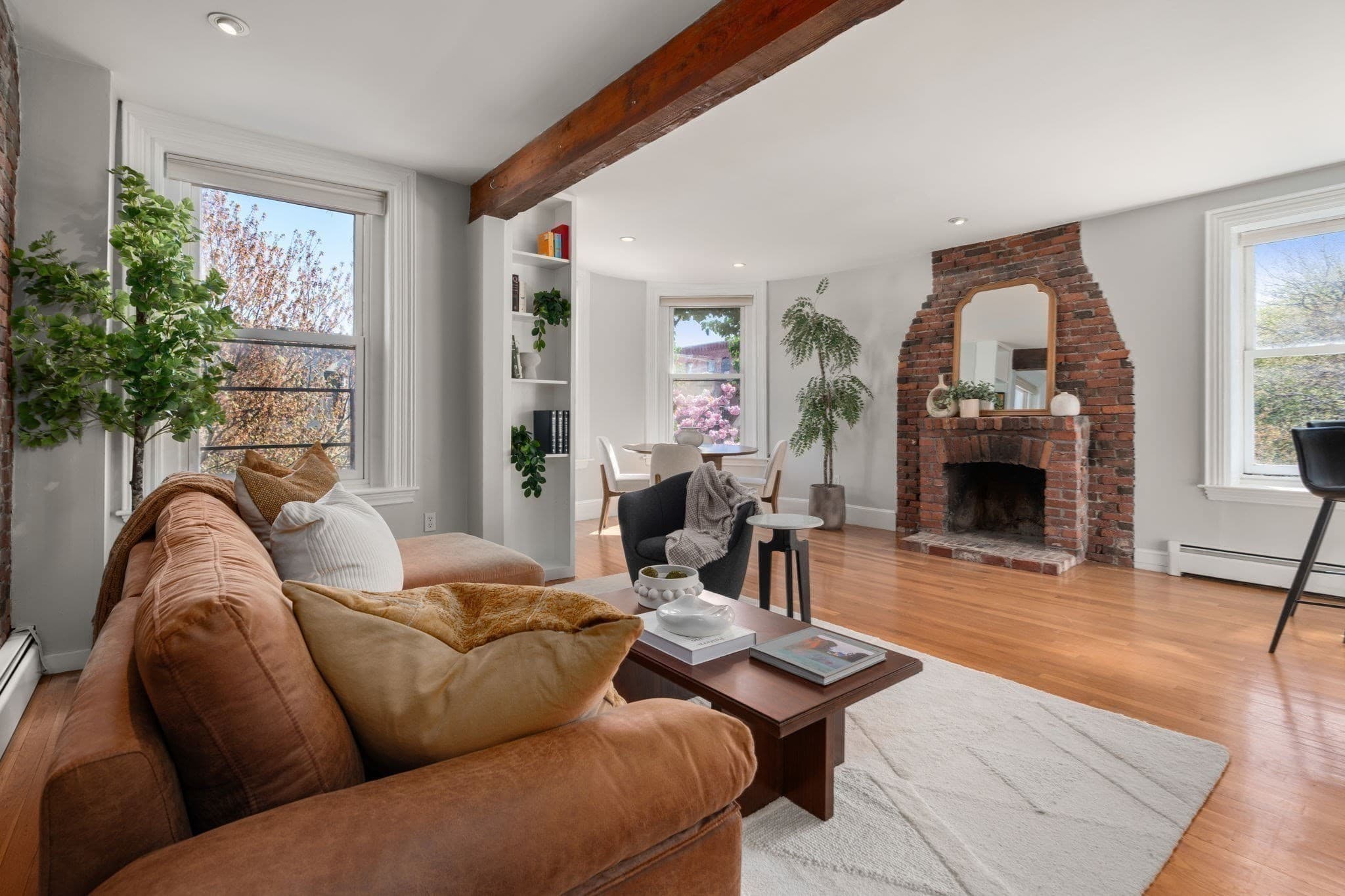 Condominium at 19 Albemarle St # 4, Boston MA 02115, photo 4 of 28