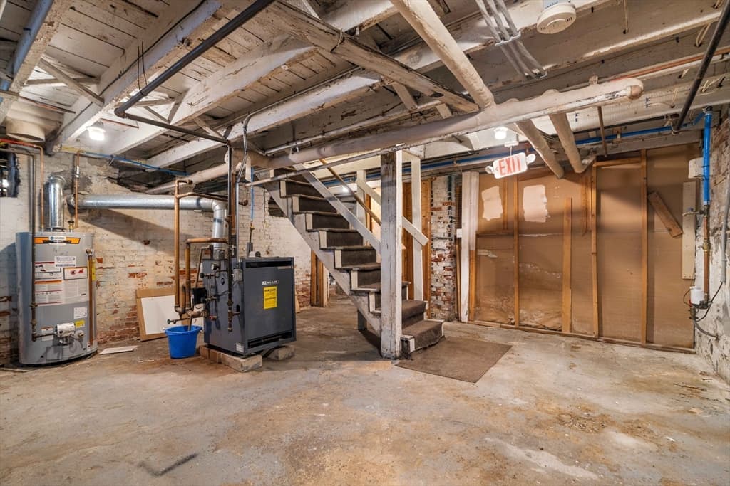 3 Family at 7 Carmel Street, Chelsea MA 02150, Chelsea, photo 21 of 24