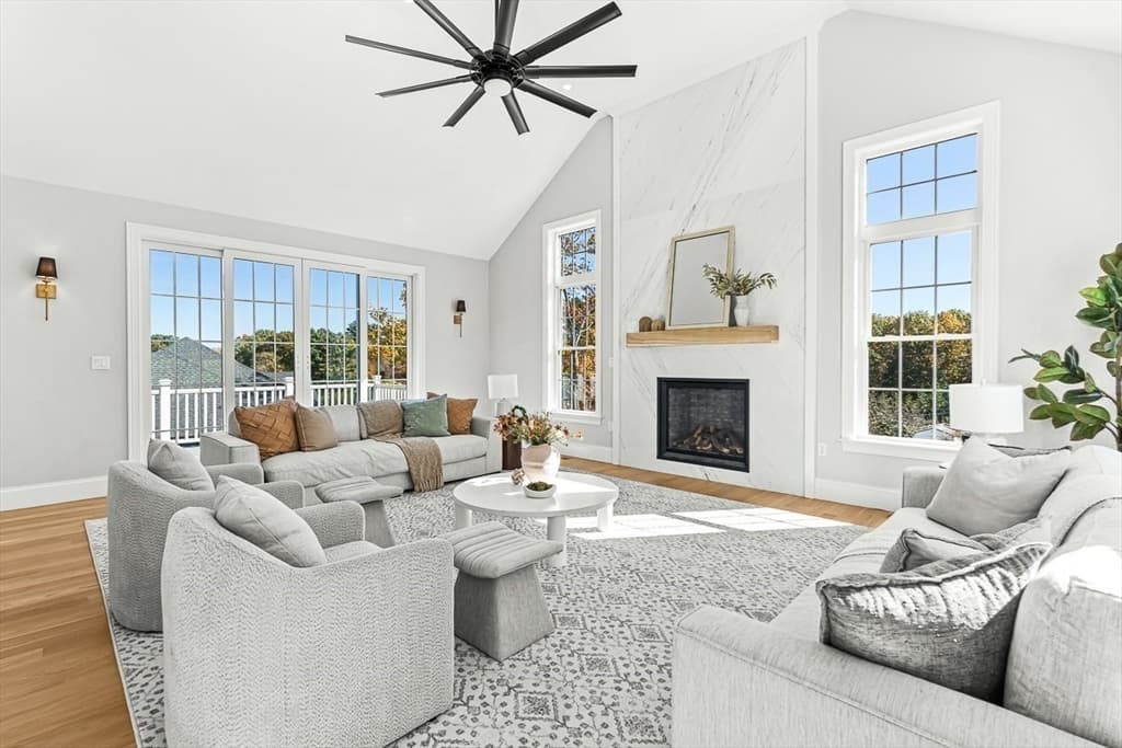 Single Family Residence at 14 Liana Street, Woburn MA 01801, Woburn, photo 2 of 42