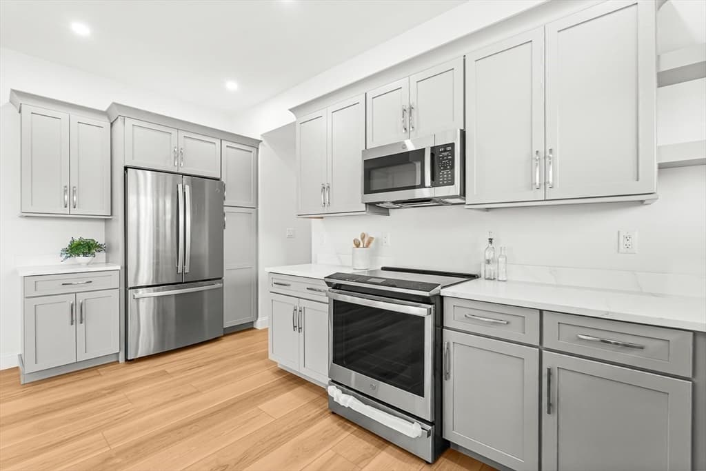 Single Family Residence at 14 Liana Street, Woburn MA 01801, Woburn, photo 32 of 42