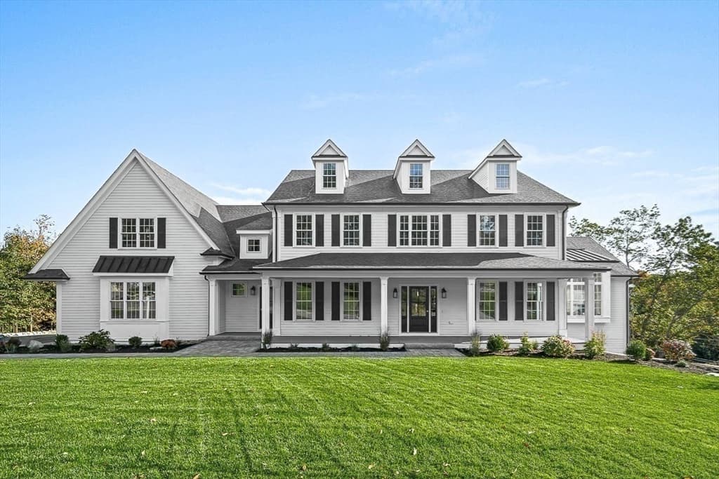 14 Liana Street, Woburn MA 01801