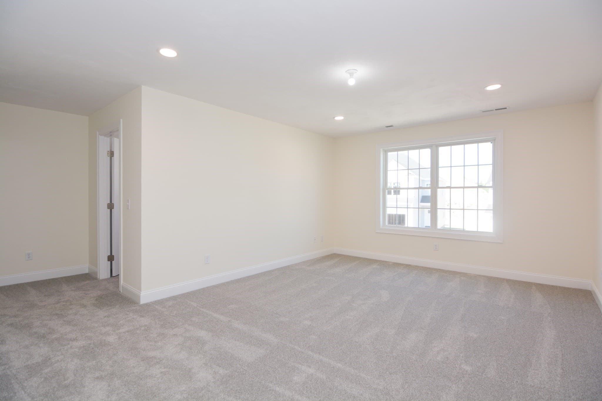 Condominium at 80 Fisherville Terrace # 0, Grafton MA 01560, photo 20 of 33
