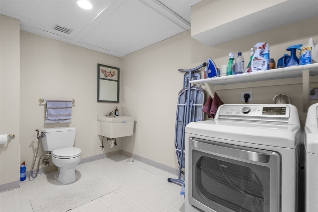 Single Family Residence at 3 Taylor Rd, Bellingham MA 02019, Bellingham, photo 35 of 42