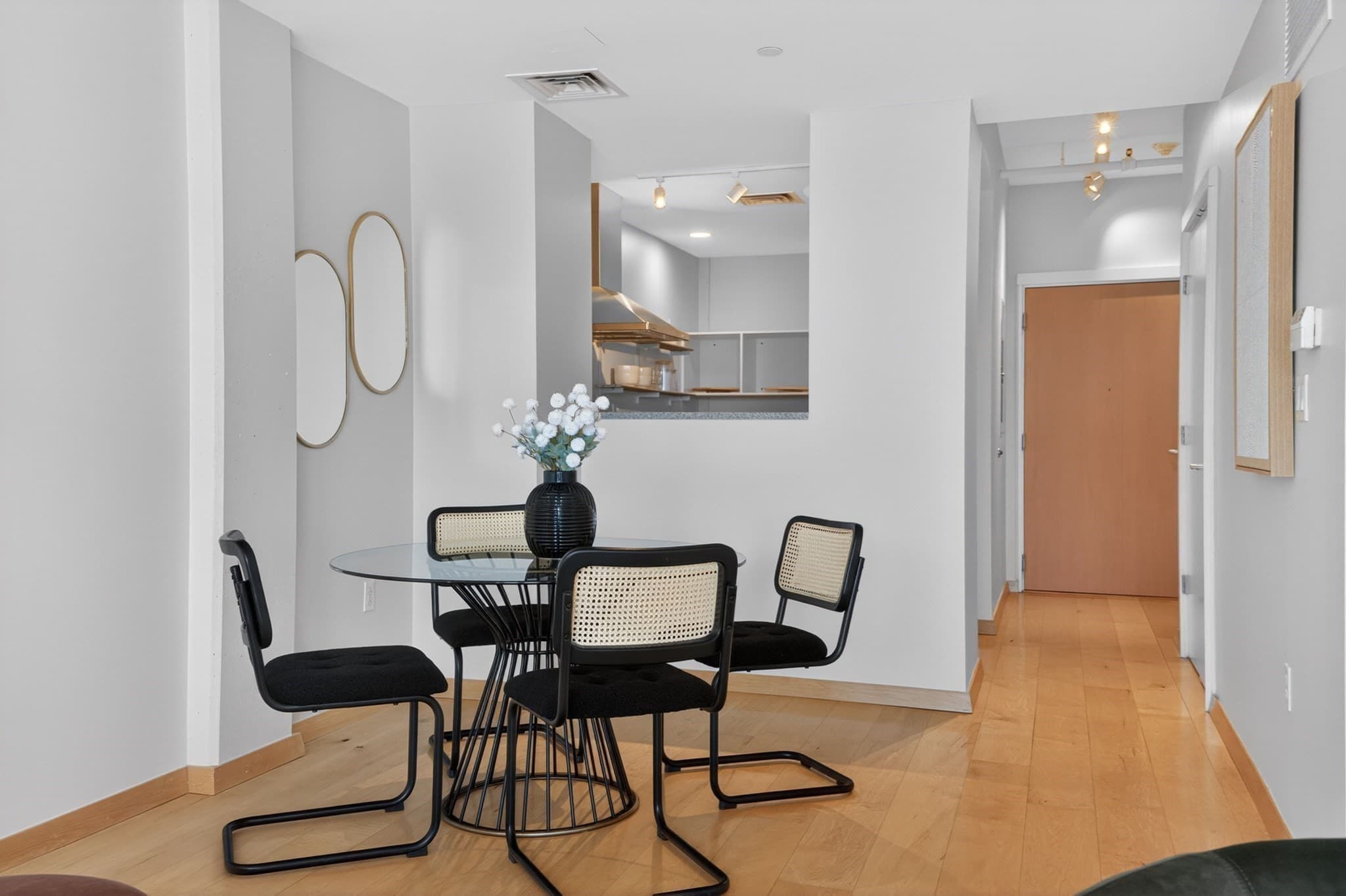 Condominium at 25 Channel Center St # 1107, Boston MA 02210, photo 12 of 36