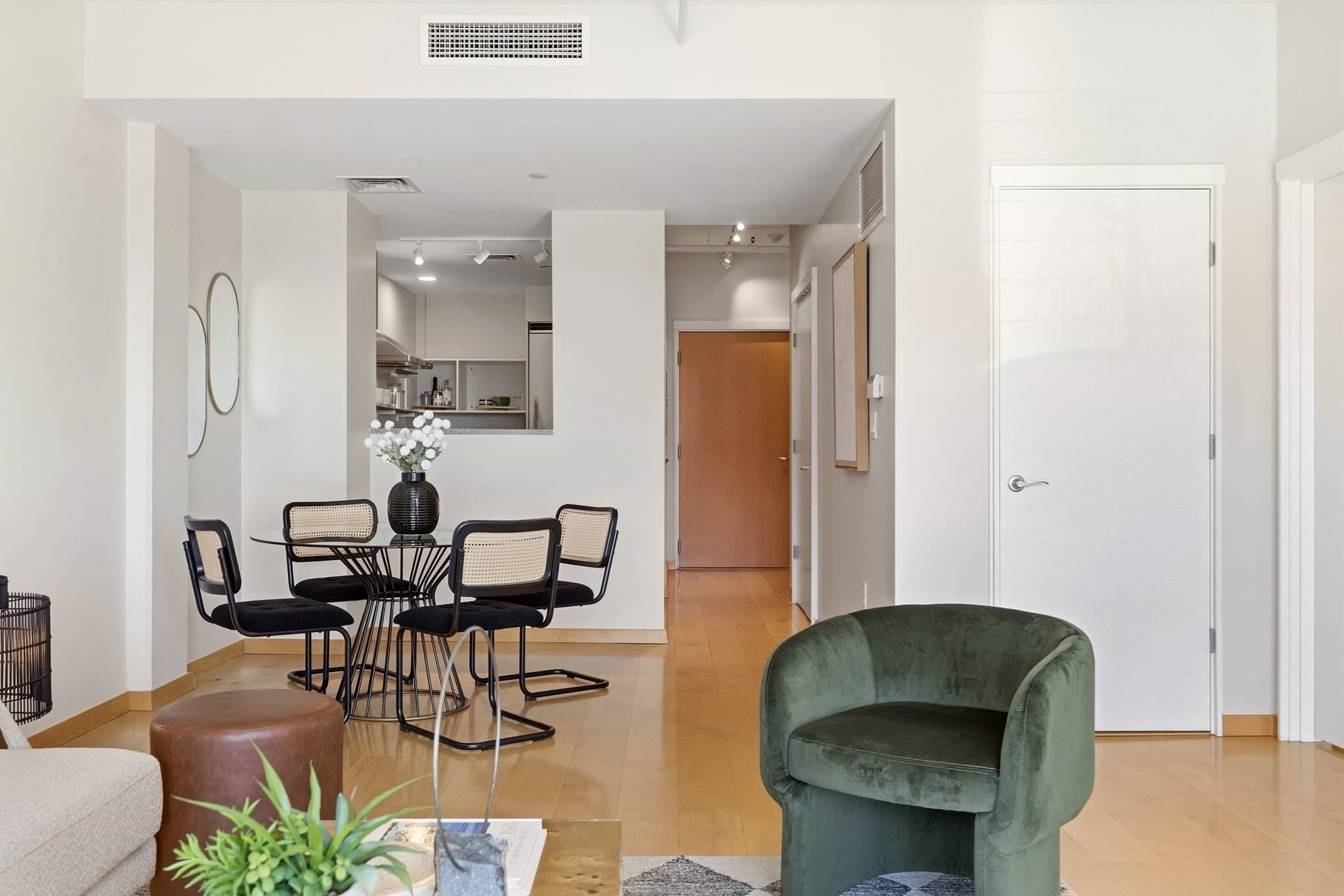 Condominium at 25 Channel Center St # 1107, Boston MA 02210, photo 11 of 36