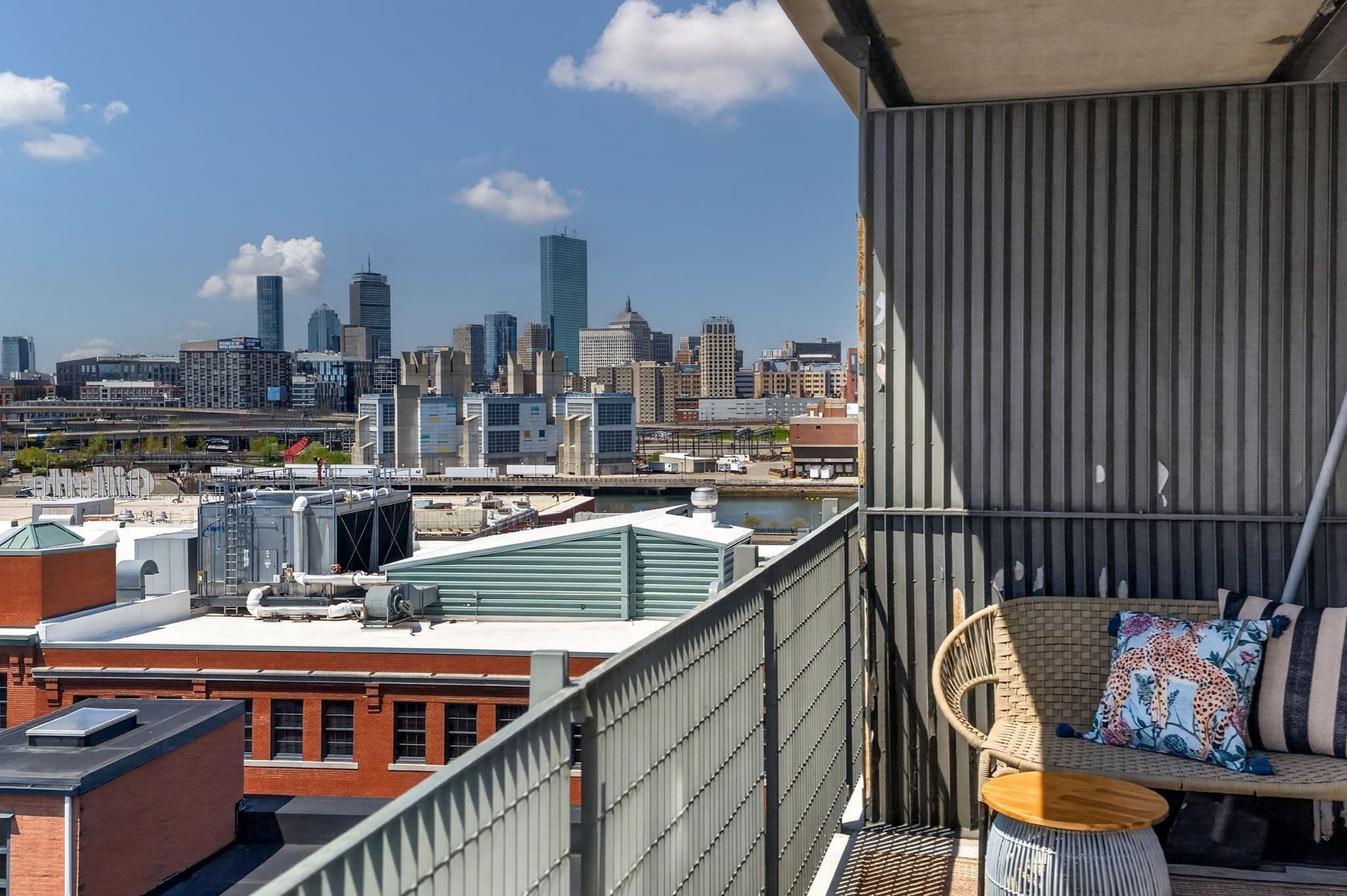 Condominium at 25 Channel Center St # 1107, Boston MA 02210, photo 4 of 36