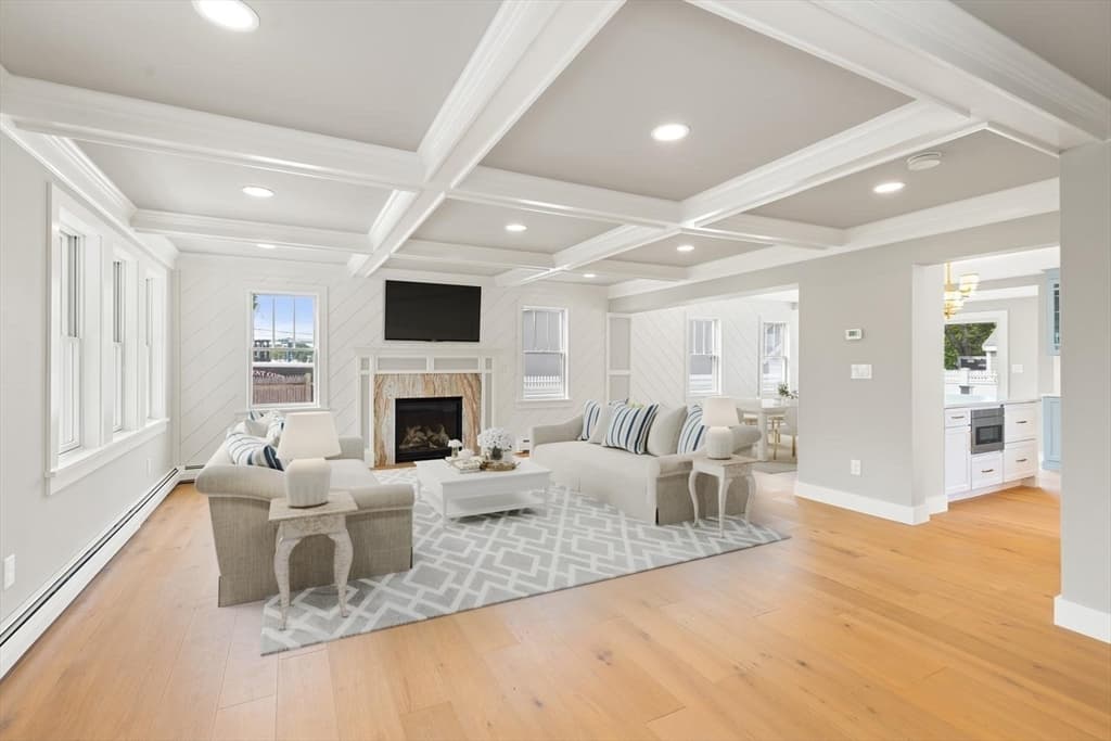 Single Family Residence at 10 Vesper Ave, Falmouth MA 02540, photo 6 of 42