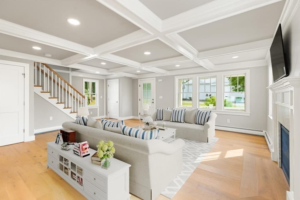 Single Family Residence at 10 Vesper Ave, Falmouth MA 02540, photo 16 of 42