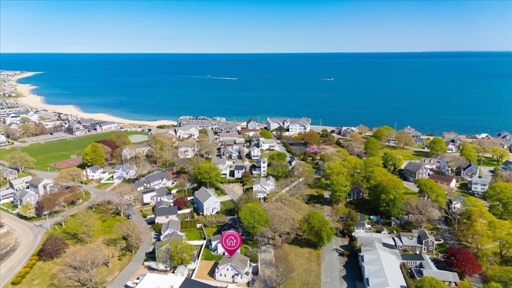 Single Family Residence at 10 Vesper Ave, Falmouth MA 02540, photo 5 of 42