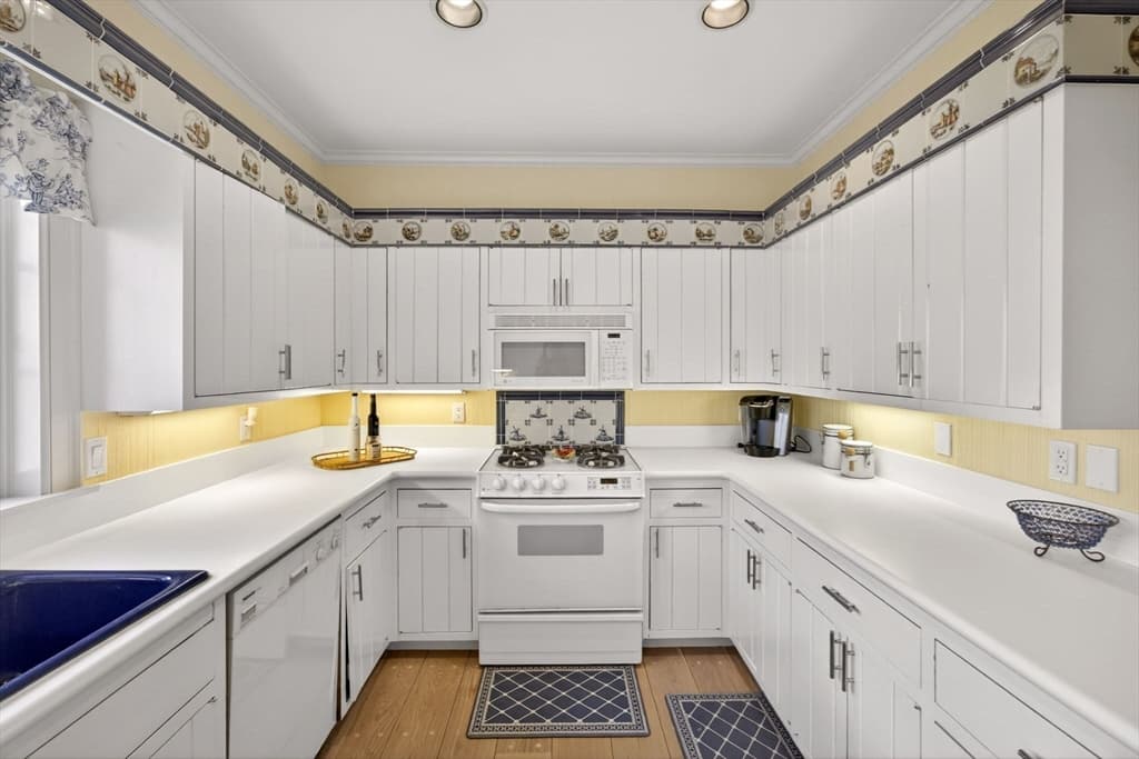 12 Cockachoiset Lane, Barnstable MA 02655 photo 21