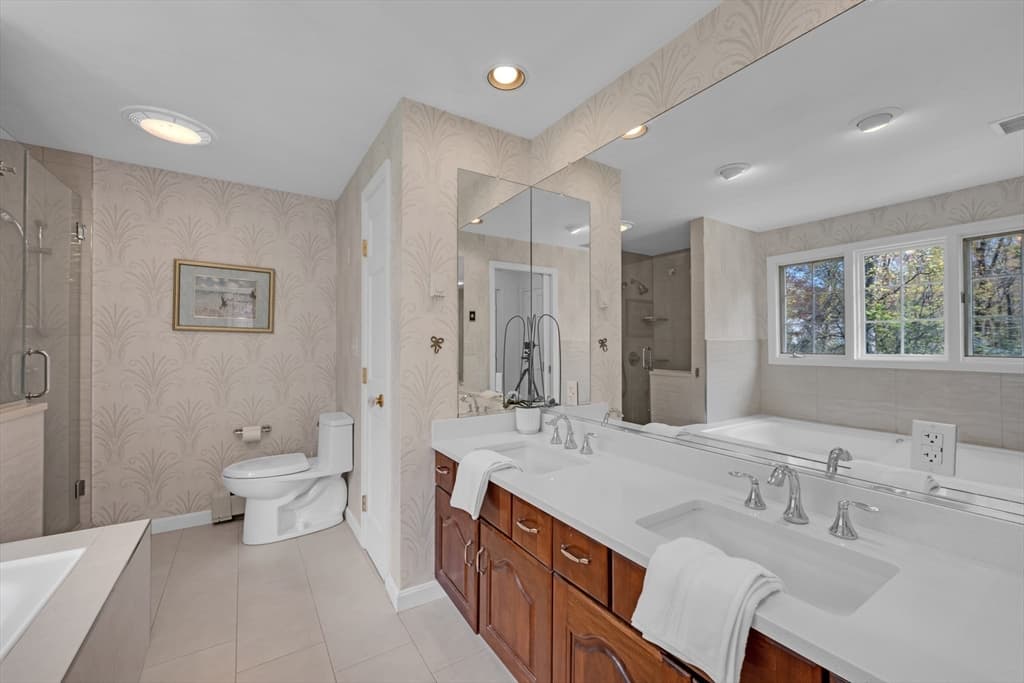 Single Family Residence at 14 Mctaggart St, Westborough MA 01581, Westborough, photo 27 of 39