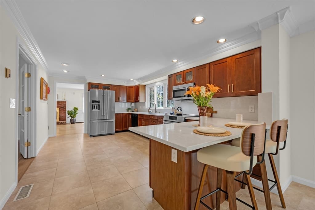 Single Family Residence at 14 Mctaggart St, Westborough MA 01581, Westborough, photo 7 of 39