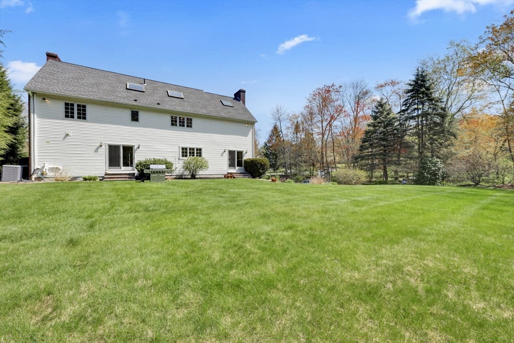 Single Family Residence at 14 Mctaggart St, Westborough MA 01581, Westborough, photo 34 of 39