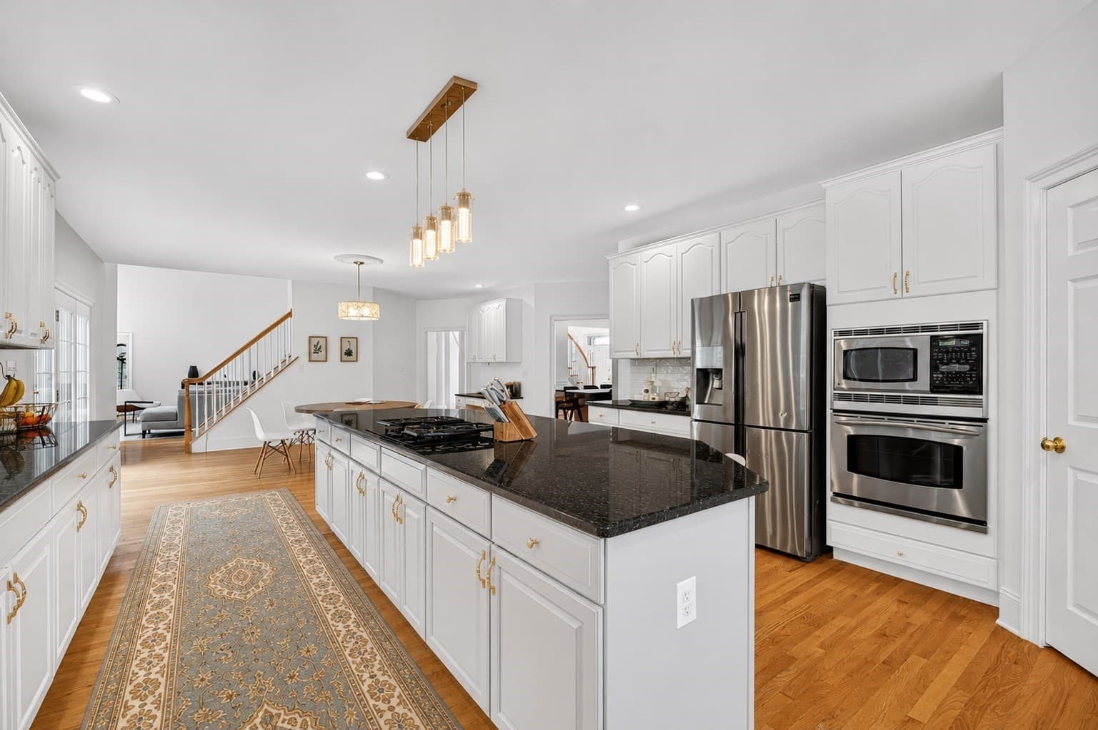 Single Family Residence at 4 Summit Way, Hopkinton MA 01748, Hopkinton, photo 15 of 37