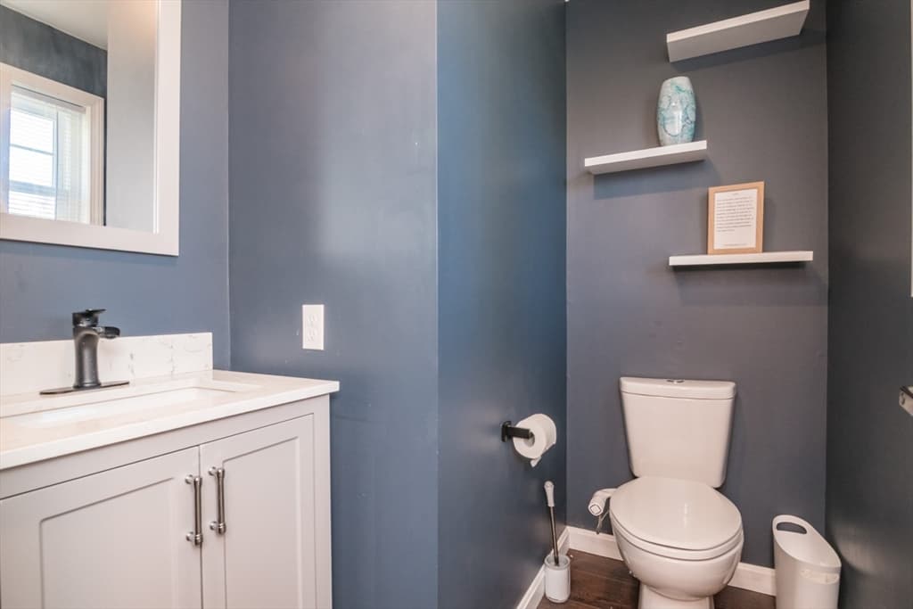 Condominium at 6 Duncan Dr # B, Deerfield MA 01373, Deerfield, photo 15 of 33