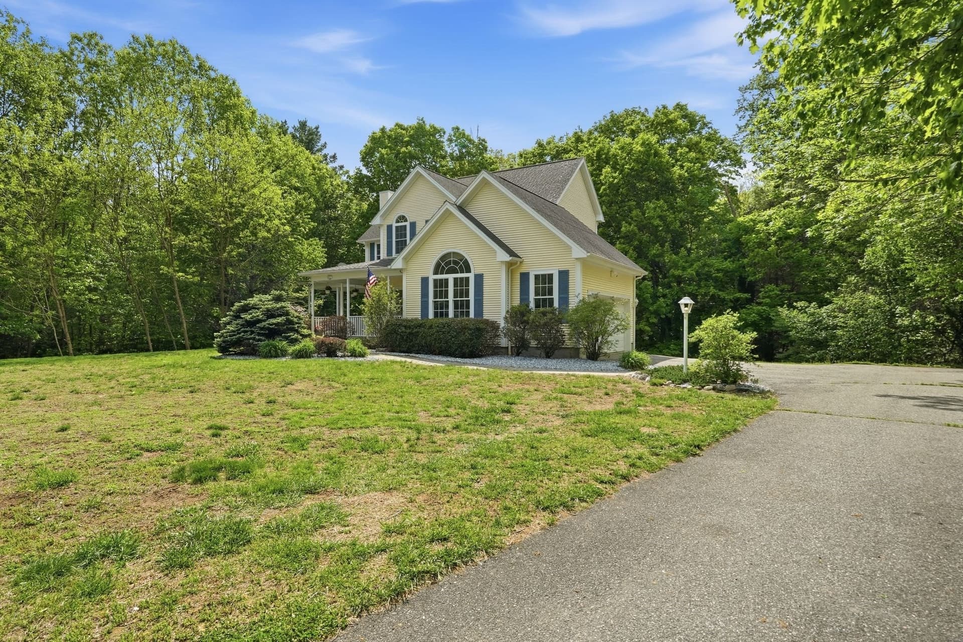Single Family Residence at 81 Sheffield Dr, Belchertown MA 01007, photo 4 of 40