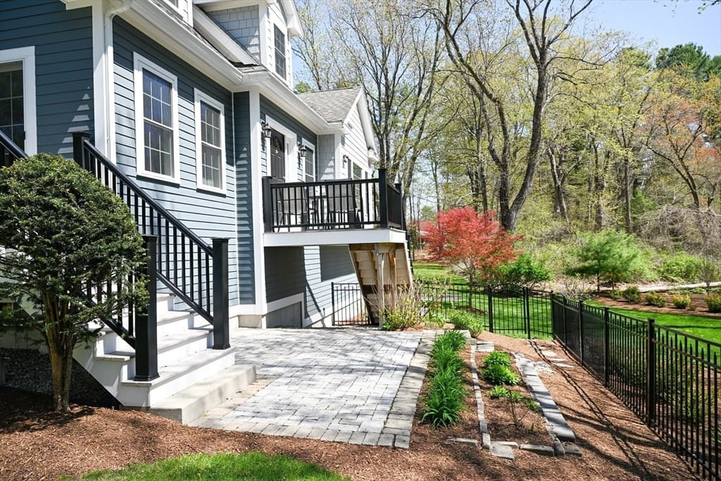 Condominium at 60 Harding St # C, Medfield MA 02052, Medfield, photo 2 of 41
