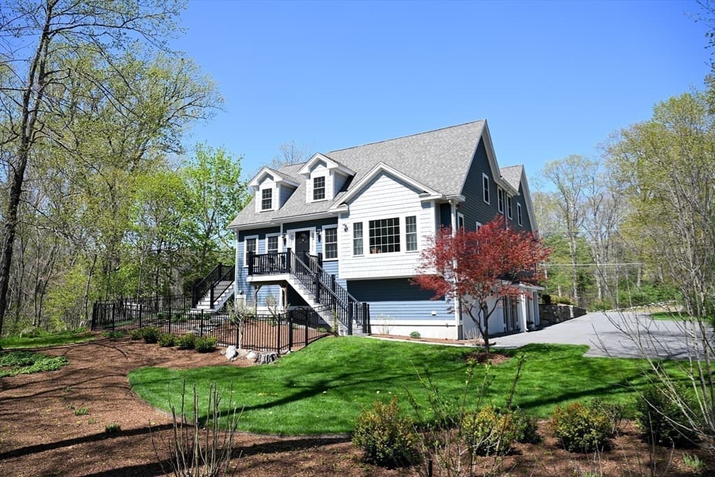 Condominium at 60 Harding St # C, Medfield MA 02052, Medfield, photo 33 of 41