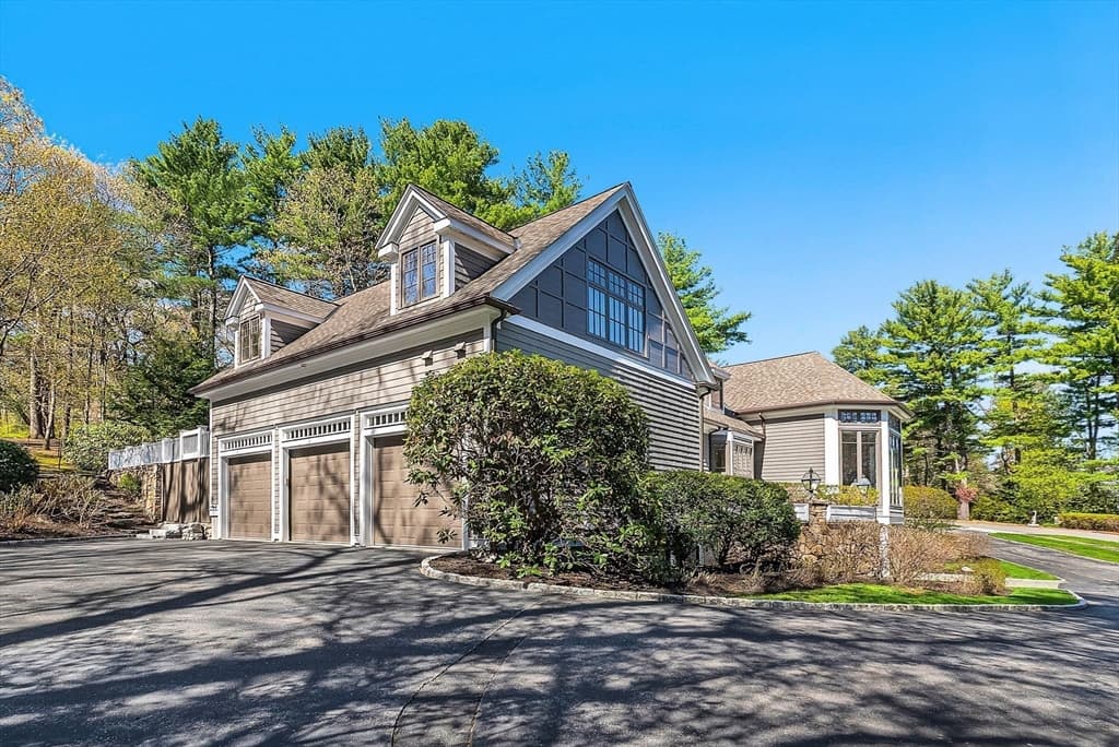 1 Graystone Ln, Weston MA 02493 photo 37