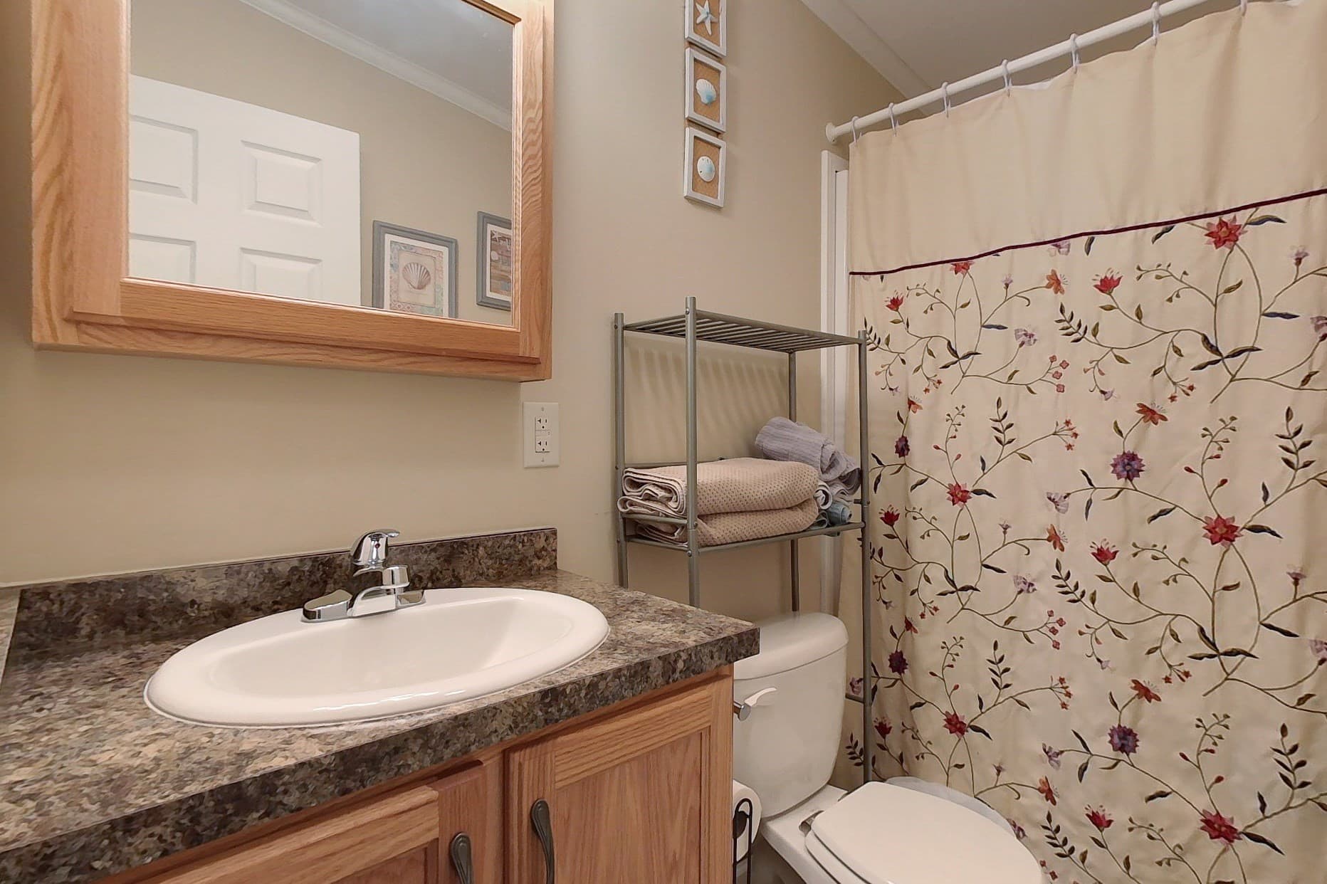 Mobile Home at 5 Asher Ln, Pepperell MA 01463, Pepperell, photo 23 of 32