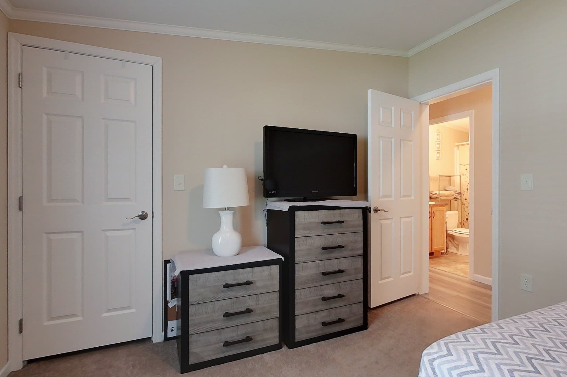 Mobile Home at 5 Asher Ln, Pepperell MA 01463, Pepperell, photo 22 of 32
