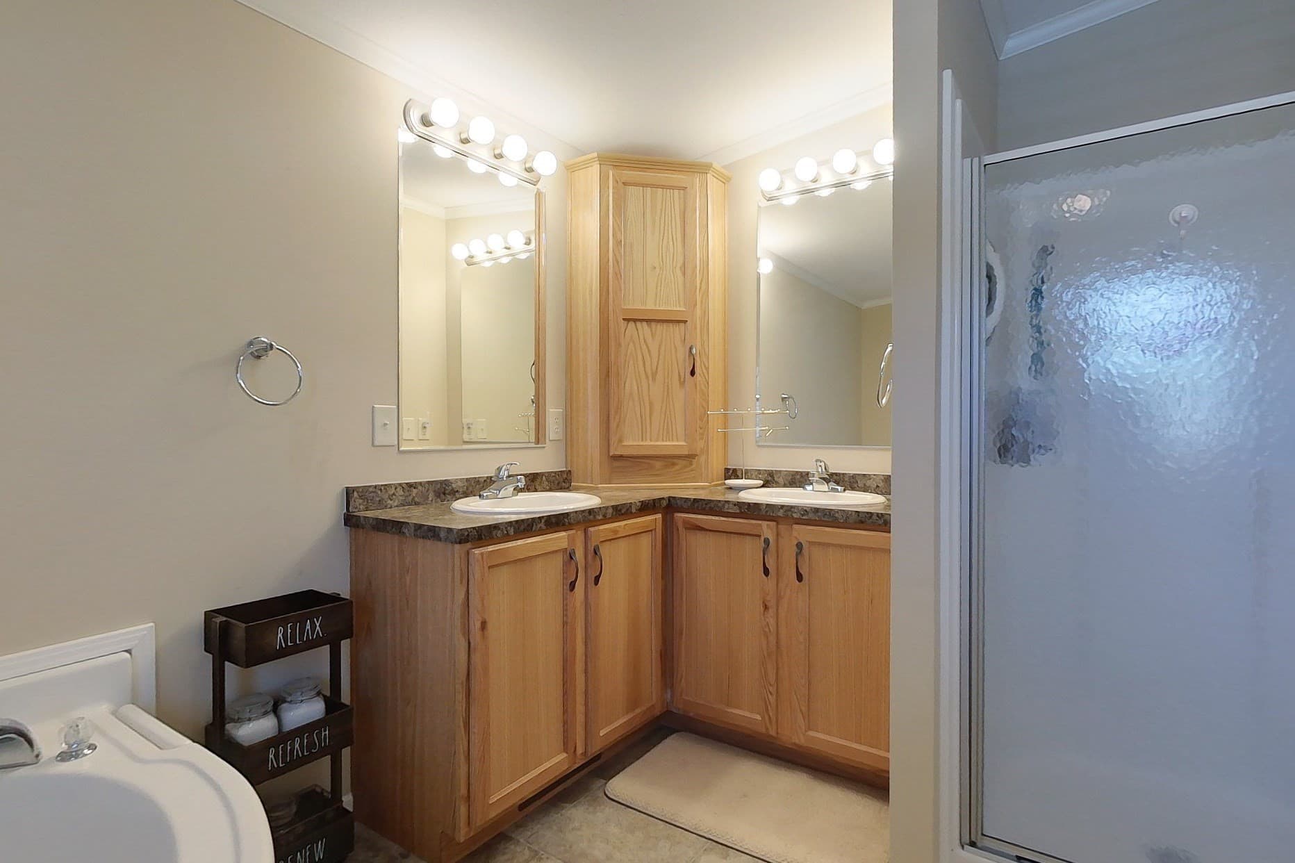 Mobile Home at 5 Asher Ln, Pepperell MA 01463, Pepperell, photo 19 of 32