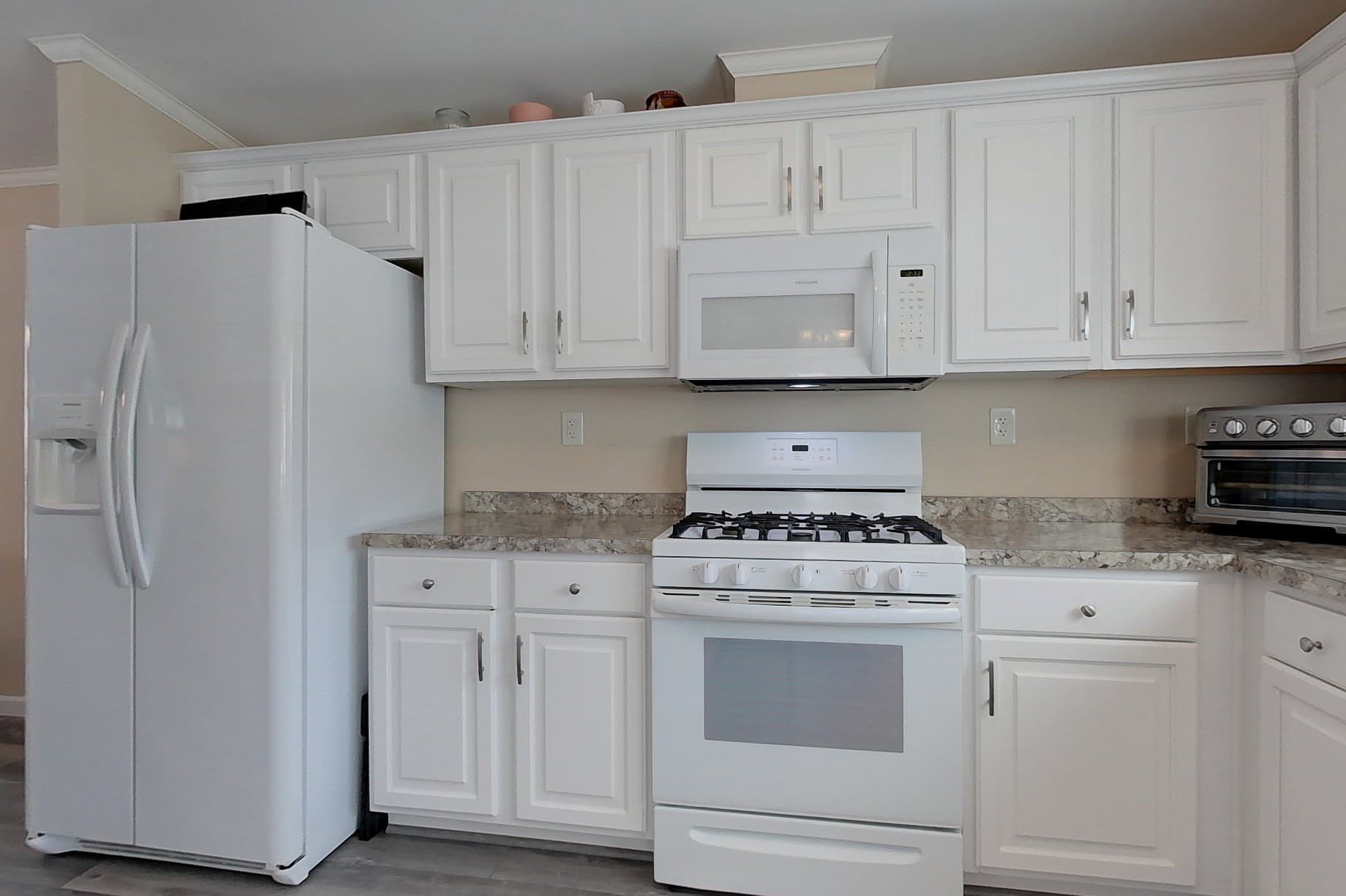 Mobile Home at 5 Asher Ln, Pepperell MA 01463, Pepperell, photo 4 of 32