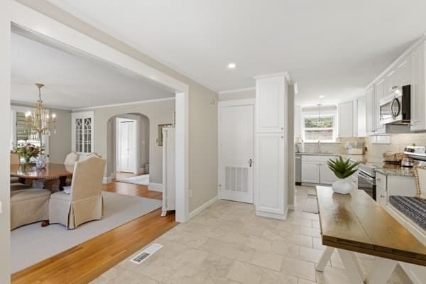 Single Family Residence at 57 Cumberland Circle, Lynn MA 01904, photo 21 of 40