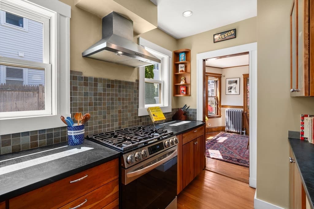 Condominium at 45 Springfield Street # 1, Belmont MA 02478, Belmont, photo 13 of 27