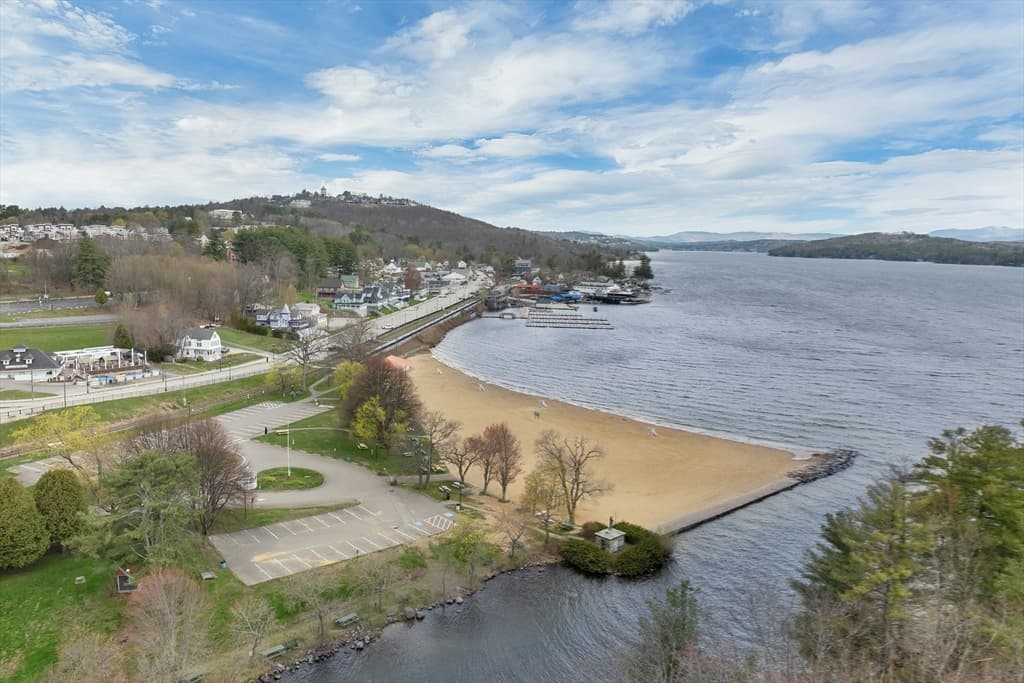 883 Weirs Blvd # 6, Laconia NH 03246