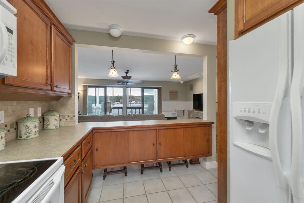 883 Weirs Blvd # 6, Laconia NH 03246 photo 8