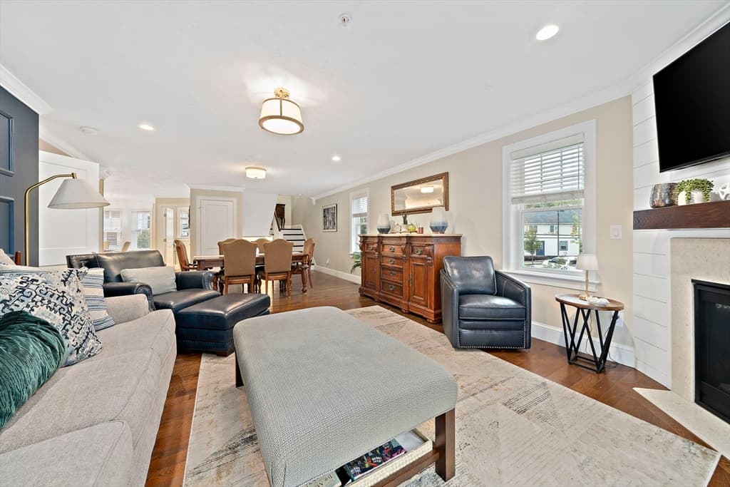 Single Family Residence at 6 Audubon Way, Canton MA 02021, Canton, photo 13 of 38