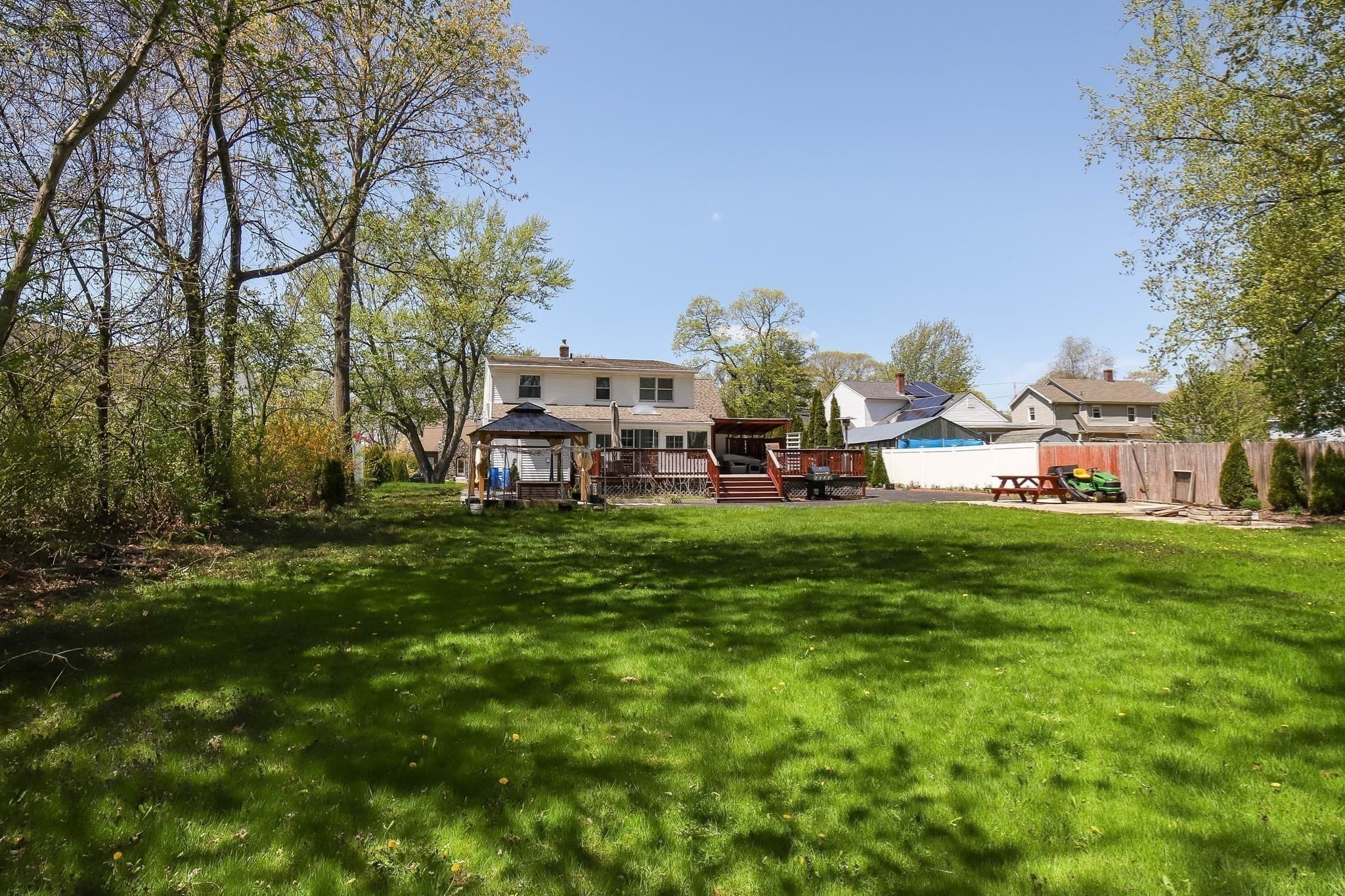Single Family Residence at 11 Hampton St, Auburn MA 01501, Auburn, photo 23 of 42