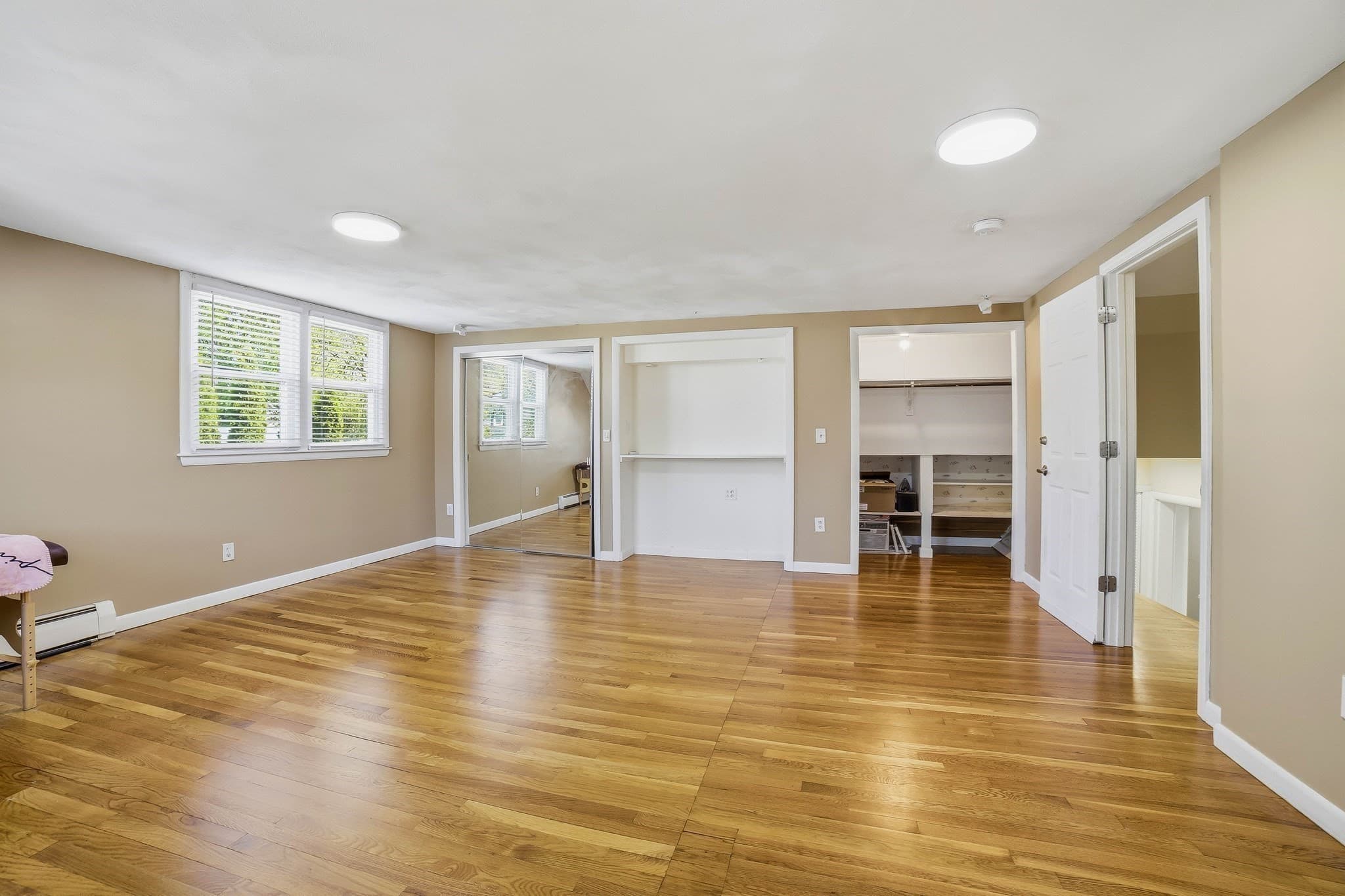 Single Family Residence at 11 Hampton St, Auburn MA 01501, Auburn, photo 27 of 42