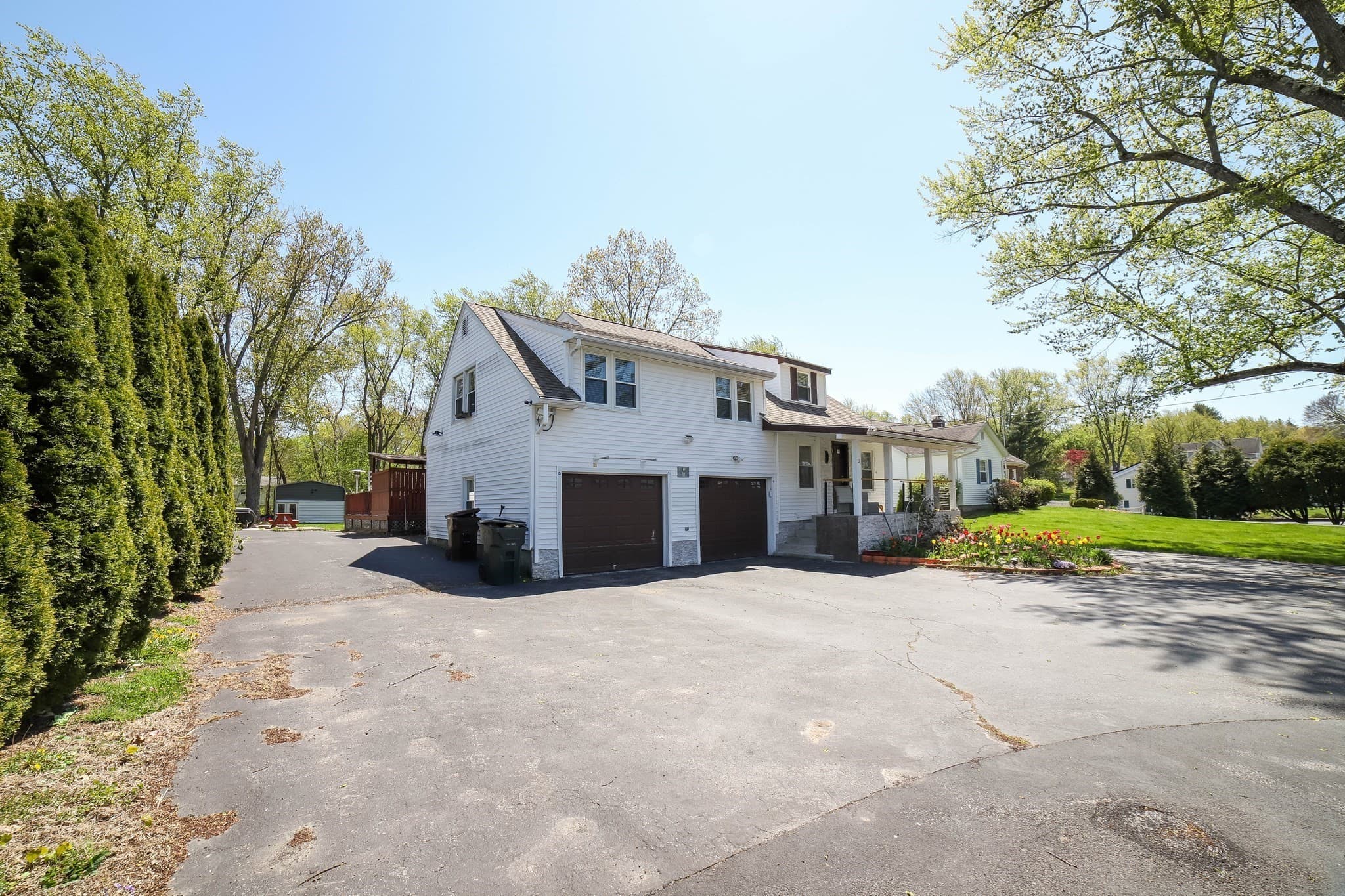 Single Family Residence at 11 Hampton St, Auburn MA 01501, Auburn, photo 3 of 42