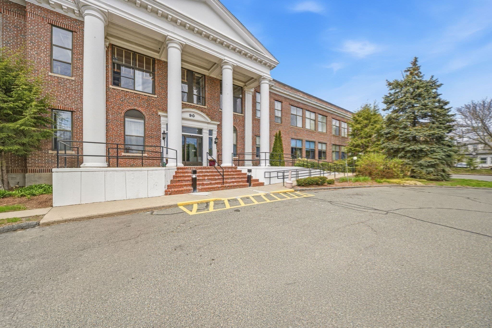 Condominium at 90 Sea # 107, Weymouth MA 02191, photo 26 of 30