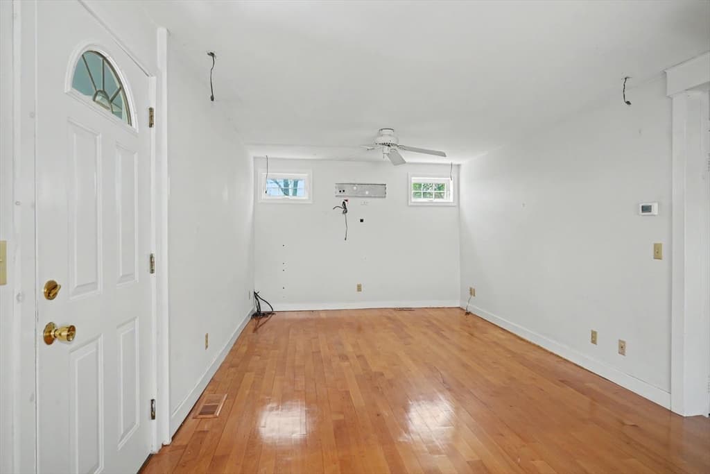32 Plainfield Ave, Shrewsbury MA 01545 photo 9