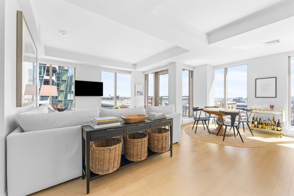 133 Seaport Blvd # 1022, Boston MA 02210 photo 3