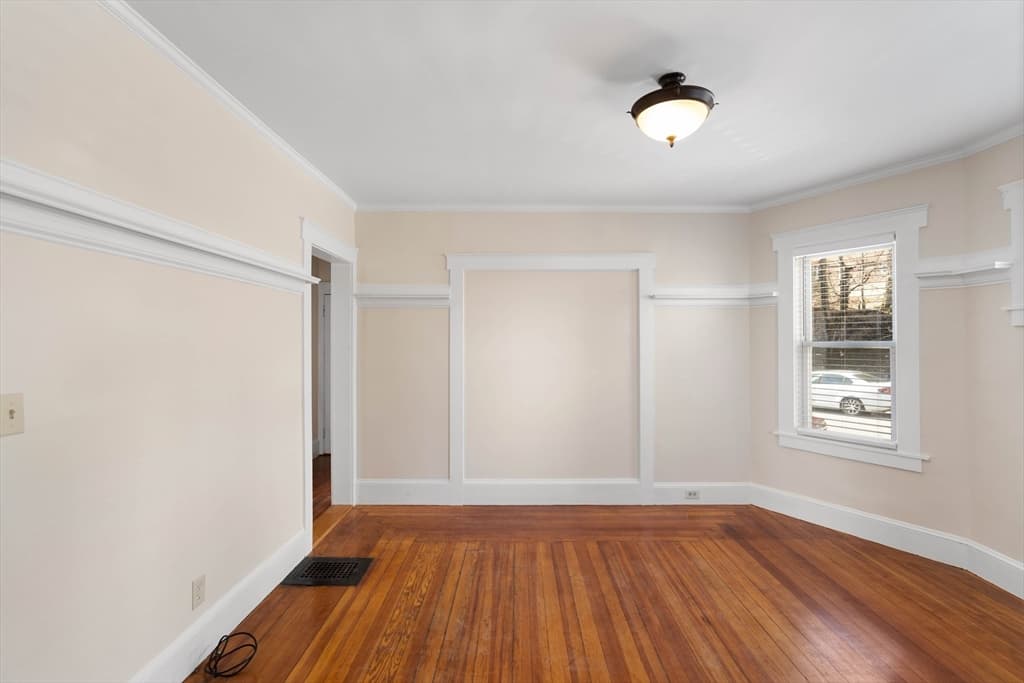 3 Family - 3 Units Up/Down at 51 Alpha Road, Boston MA 02124, photo 10 of 15
