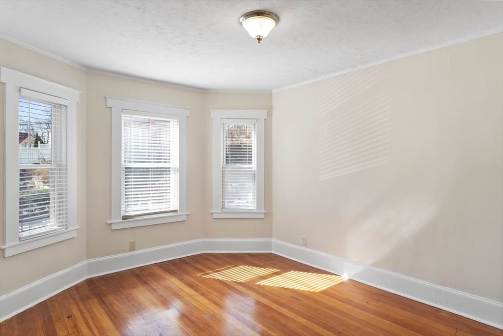 3 Family - 3 Units Up/Down at 51 Alpha Road, Boston MA 02124, photo 14 of 15