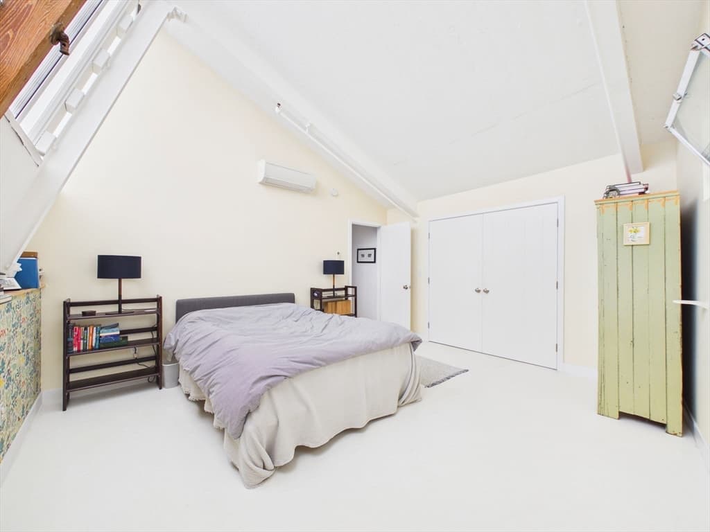 Single Family Residence at 123 Sawyer St # 1, New Bedford MA 02746, New Bedford, photo 13 of 25