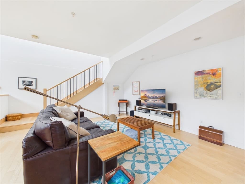 Single Family Residence at 123 Sawyer St # 1, New Bedford MA 02746, New Bedford, photo 9 of 25