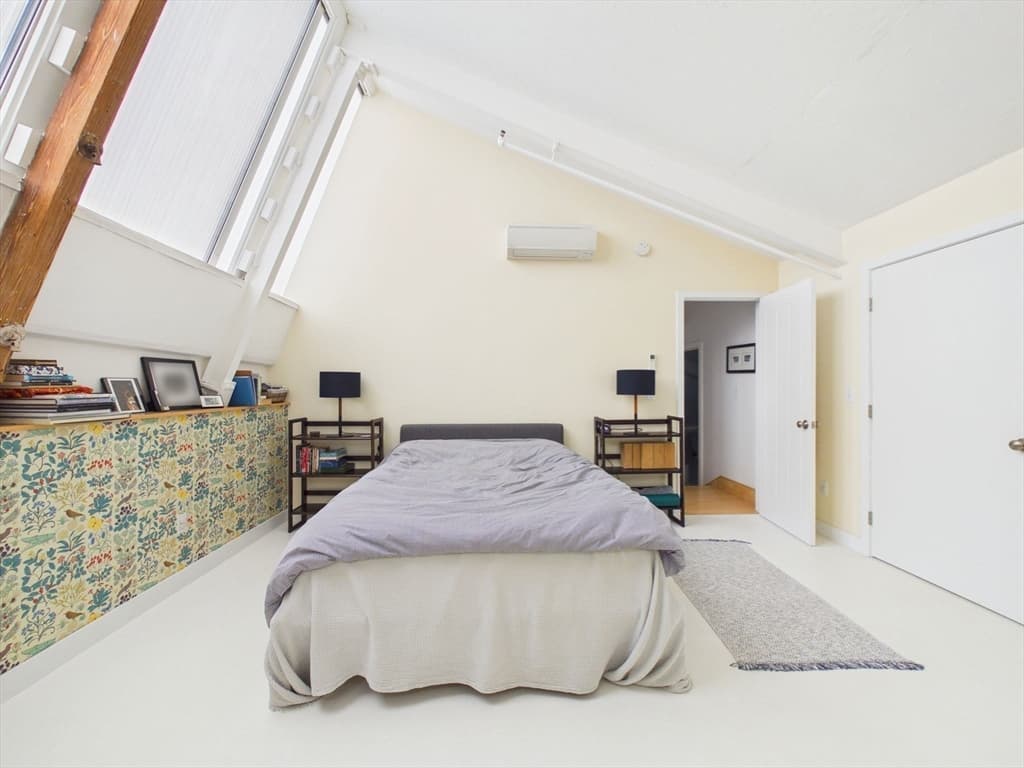 Single Family Residence at 123 Sawyer St # 1, New Bedford MA 02746, New Bedford, photo 14 of 25
