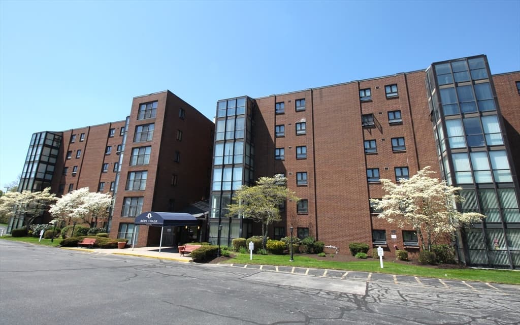 4234 North Main St # 208, Fall River MA 02720 photo 21