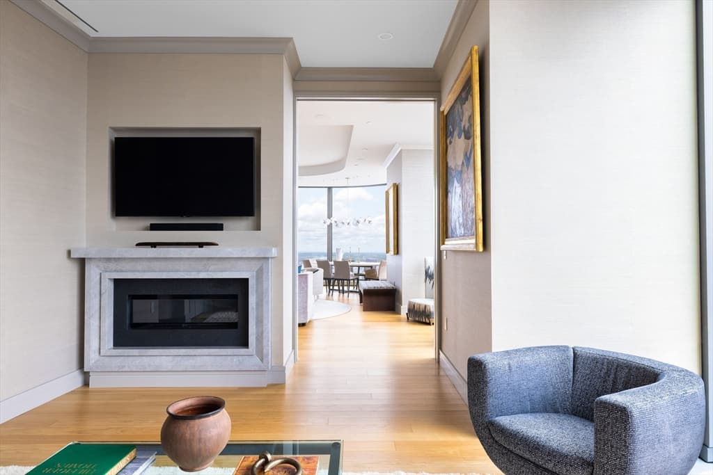1 Dalton St # 4804, Boston MA 02199 photo 9