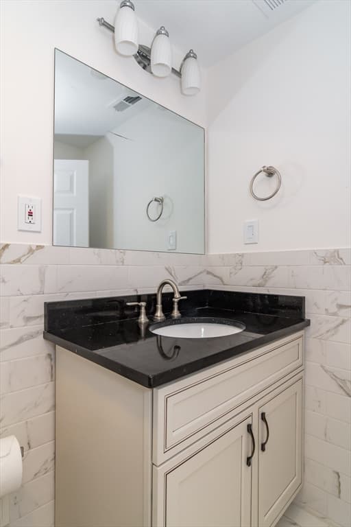 286 Linden Street # 286, Wellesley MA 02482 photo 5