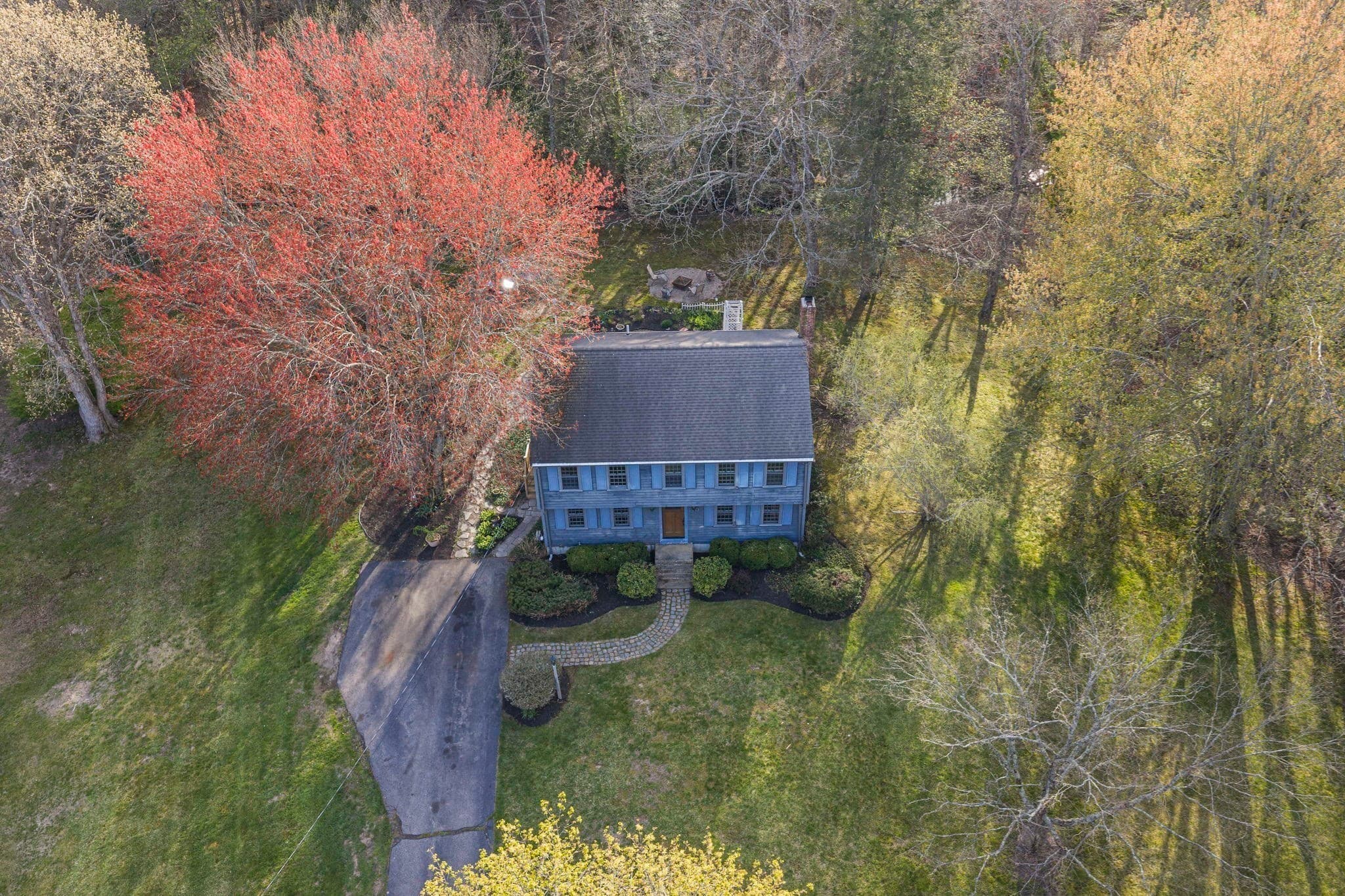 110 Country Rd, Hanover MA 02339
