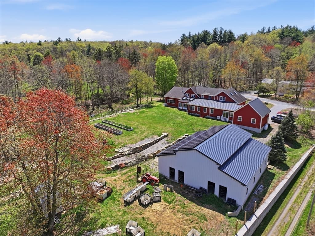 269 Harvard Rd, Bolton MA 01740